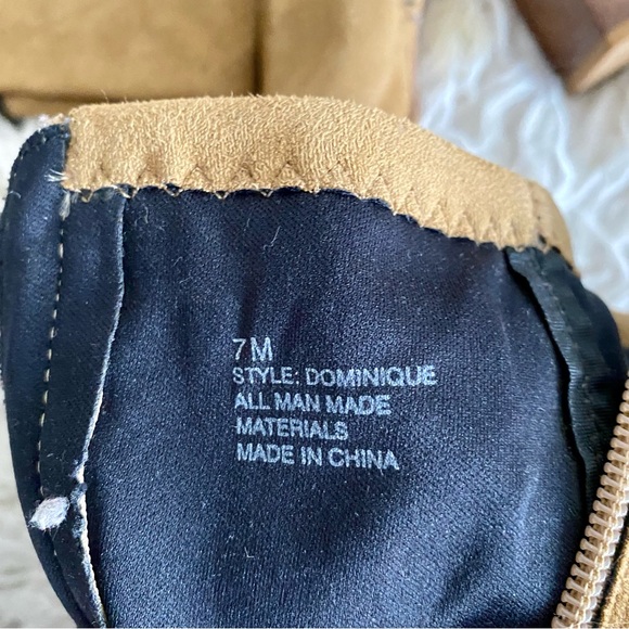 BONGO Women's Sz 7 Sand Brown Below the Knee Faux-Suede Fabric Square Toe Boots - Picture 8 of 8